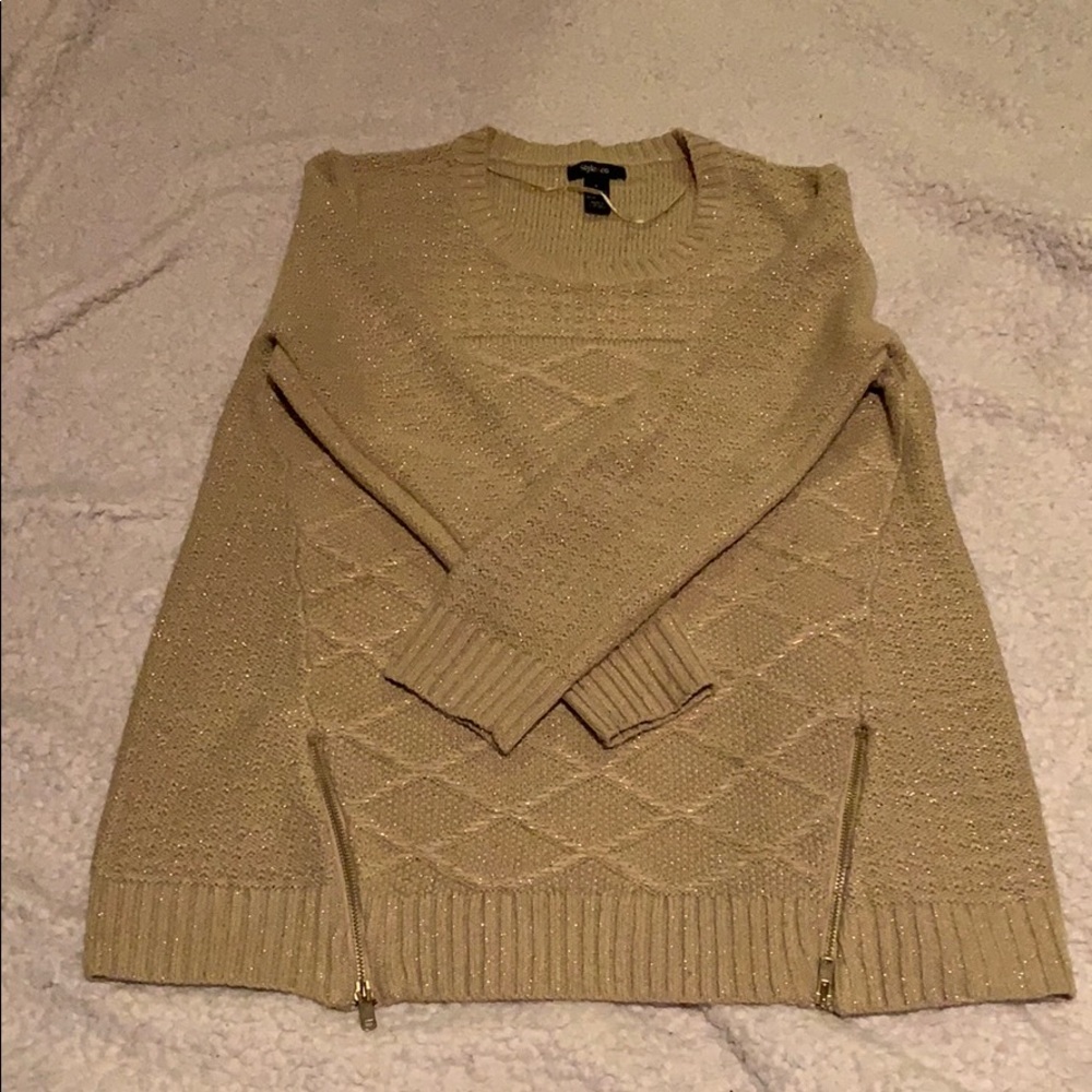 Tan/Gold Sweater